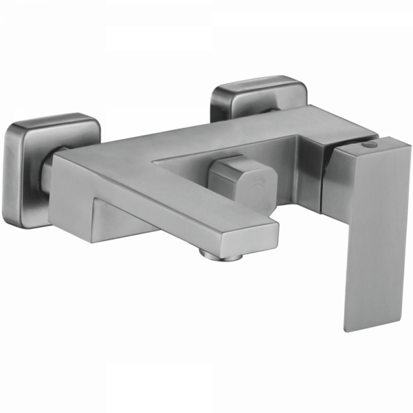 Смеситель для ванны, нержавеющая сталь
Комплектация: лейка, шланг 1,5м, держатель для лейки HB 60803-2