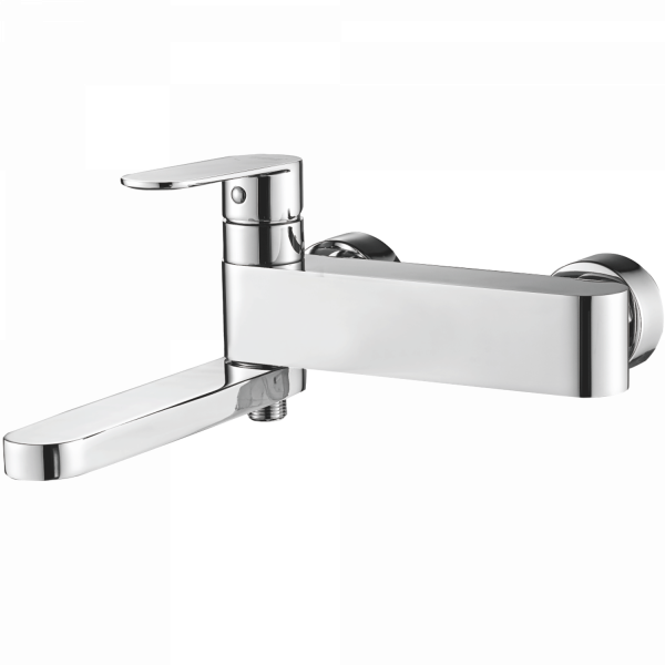 Смеситель для ванны короткий излив , латунь, хром
Комплектация: лейка, шланг 1,5м, держатель для лейки HB 61590