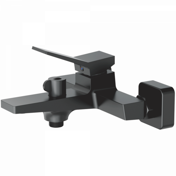 Смеситель для ванны, латунь, черный
Комплектация: лейка, шланг 1,5м, держатель для лейки HB 60818-7